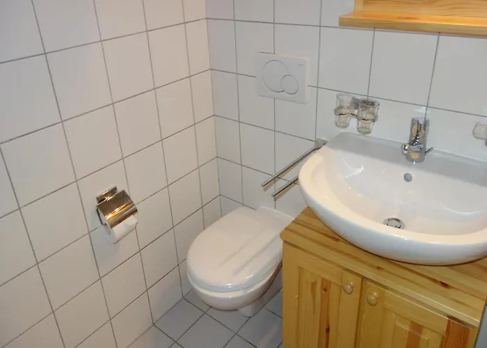 In Near Lift 아파트