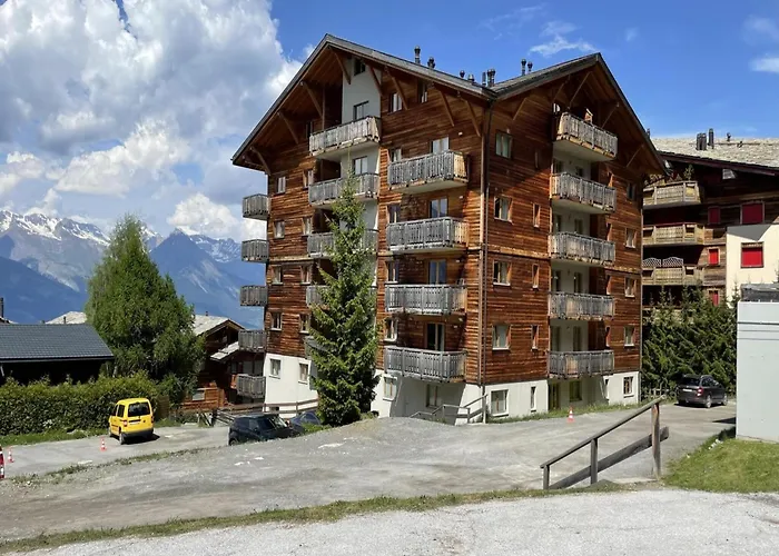 アパート In Near Lift *